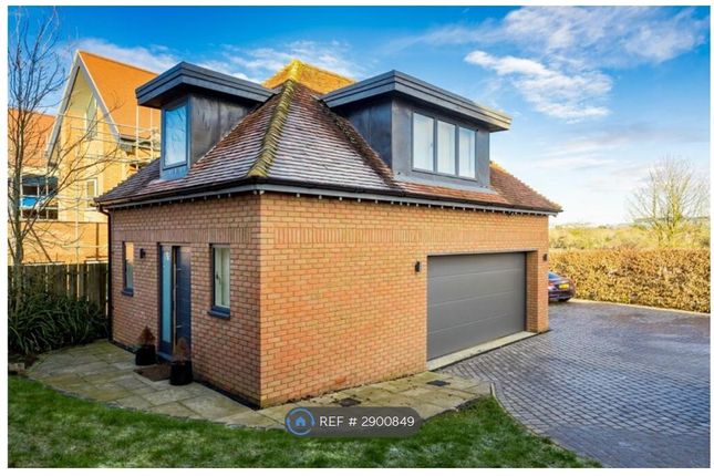 1-bed house on Whitworth Lane, Loughton, Milton Keynes, £1,350/mo