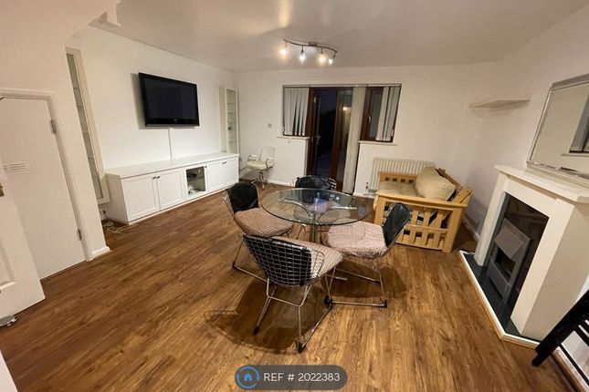 Thumbnail Terraced house to rent in Primrose Close, London