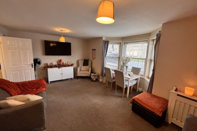 Flat 2, Orchard House, Gay Lane, Otley photo 3
