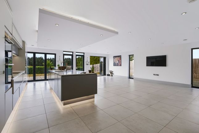8 The Range, St. Neots photo 4