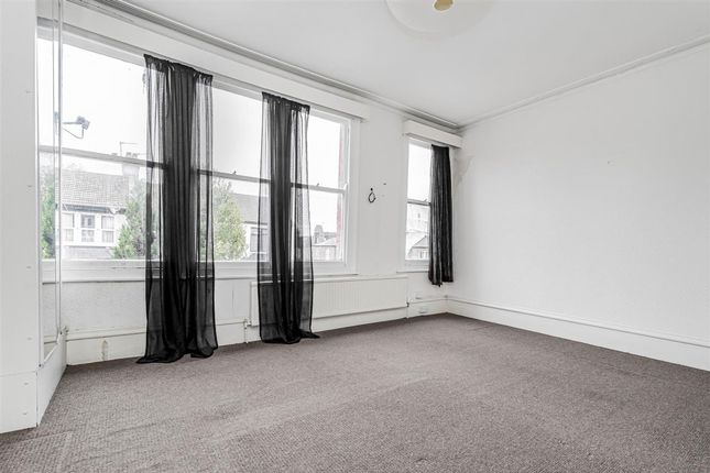 4, Clifton Road, Finchley photo 4
