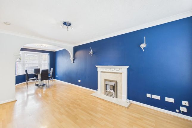 Monterey Drive, Bradford photo 2