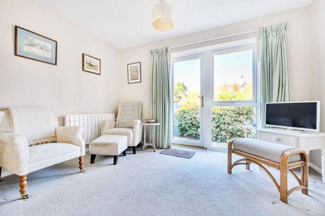 Flat 34, Seaview Court Clayton Road, Chichester photo 2