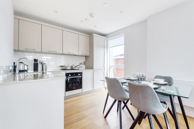 20, Flat 40, Carraway Street, Reading photo 3