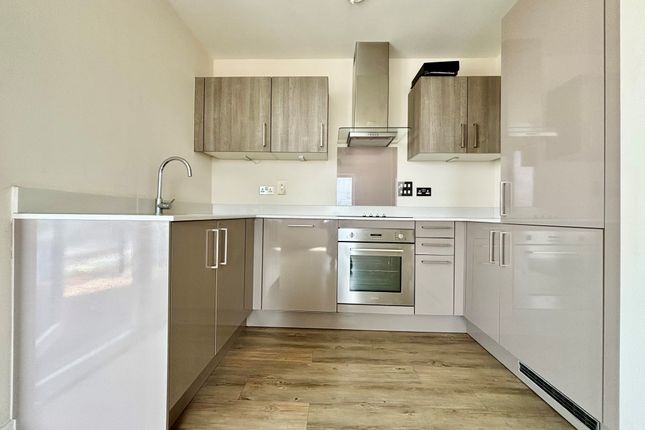 Flat 47, Gillingham photo 2