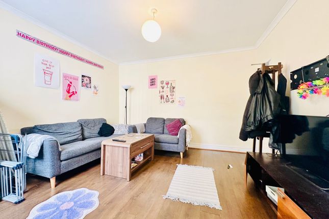3 Sherwin Grove, Nottingham photo 5