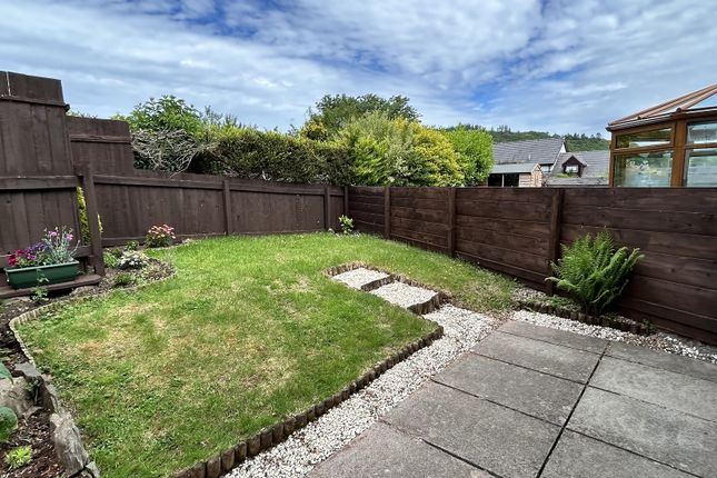 7, Meadow Side, Brecon photo 2