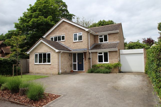 Thumbnail Detached house for sale in Maidley Close, Witney