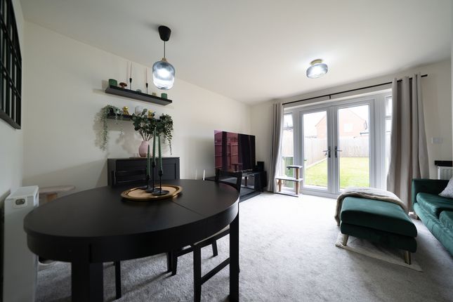 5 Shiel Road, Leicester photo 2
