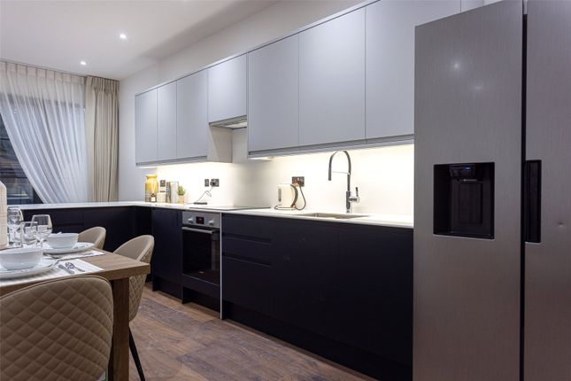 Flat 1, 16, Hillcrest Road, London photo 3