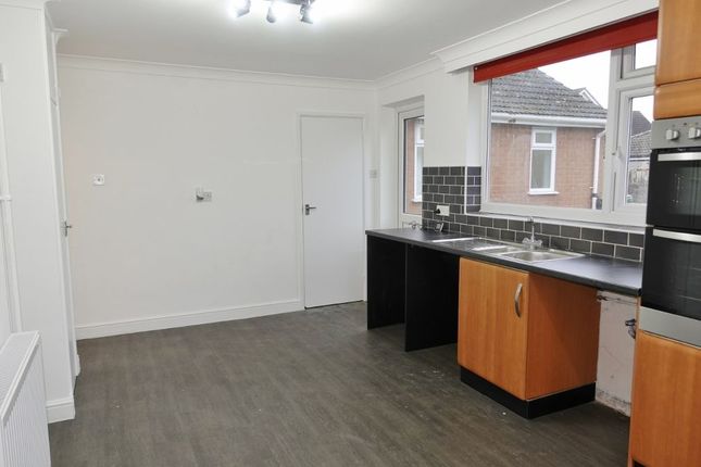 Bungalow to rent in St. Peters Avenue, Moulton, Newmarket