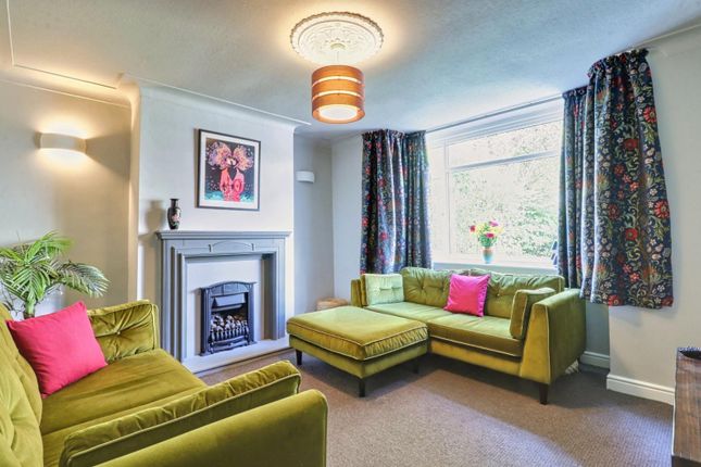65, Cookridge Drive, West Yorkshire photo 2