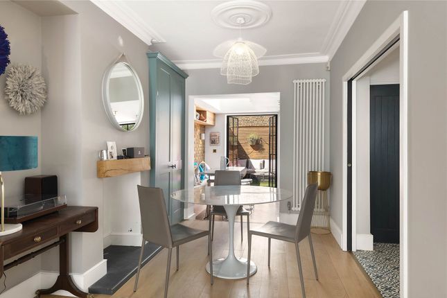 28, Atherton Street, London photo 4