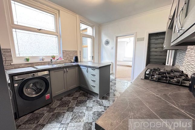 15, Llantrisant Road, Porth photo 3