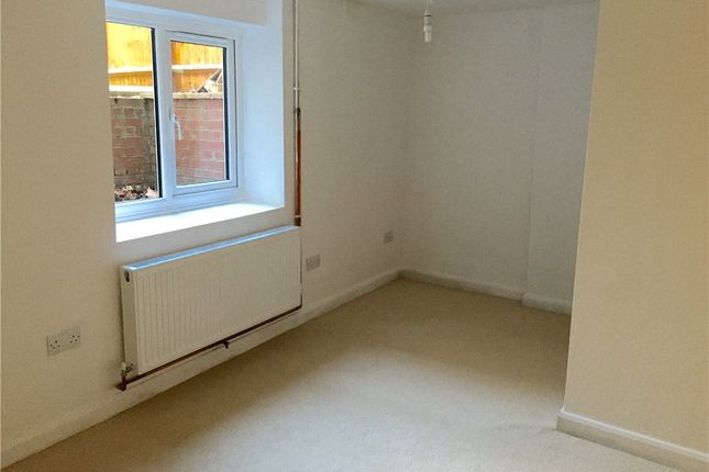 39b, Catford Hill, London photo 2