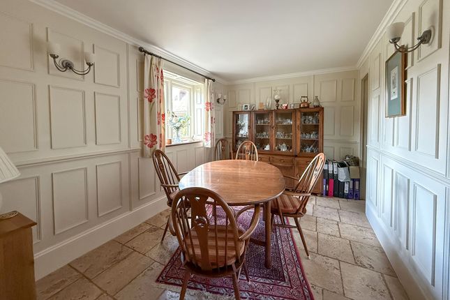 Kingston Court, Taunton photo 3