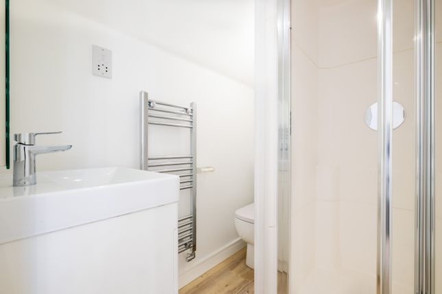Room 15, 41, Clyde Road, East Croydon photo 4