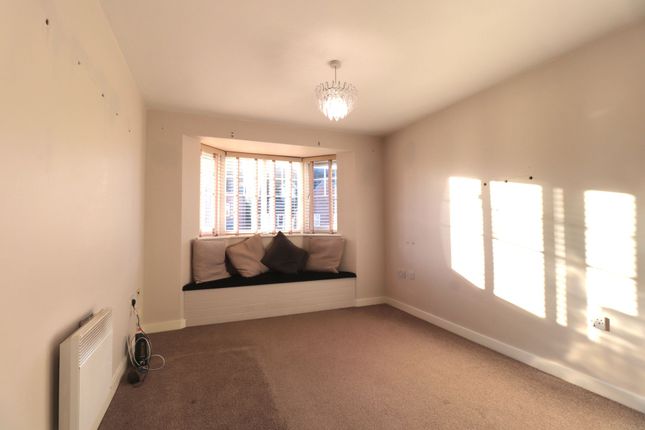 19 The Lindens, Rugeley photo 5
