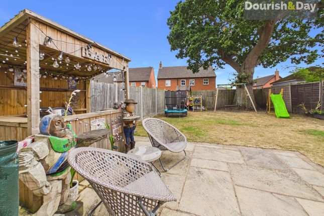 10 Oakley Meadow, Shrewsbury photo 4
