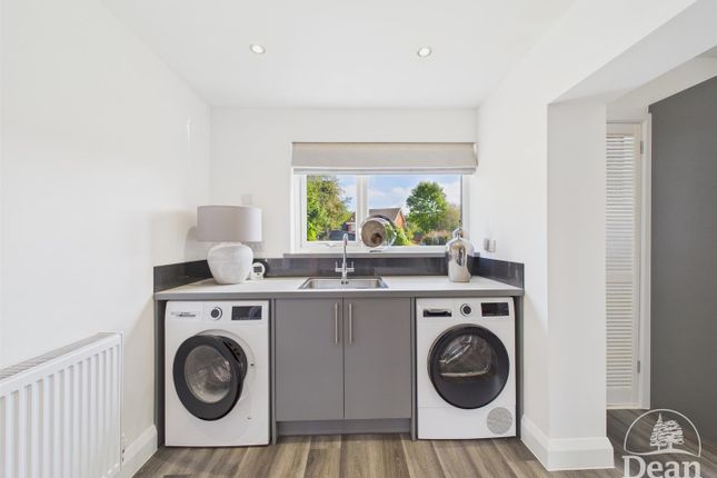 6, Wood Road, Coleford photo 4