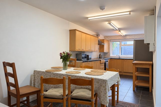 89, Lisvane Street, Cardiff photo 3