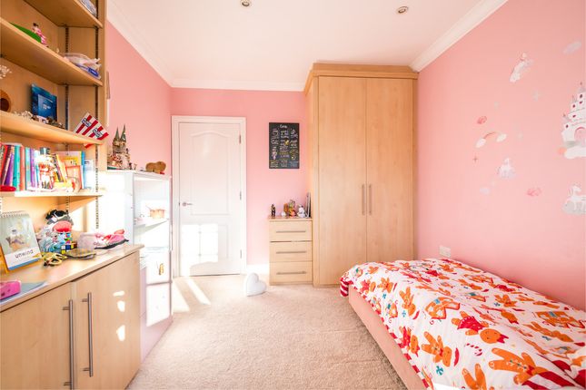 4-bed detached on 11b, Page Heath Lane, Bromley, £1,090,000