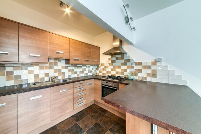 Flat 1, 12, Lancaster Road, London photo 2