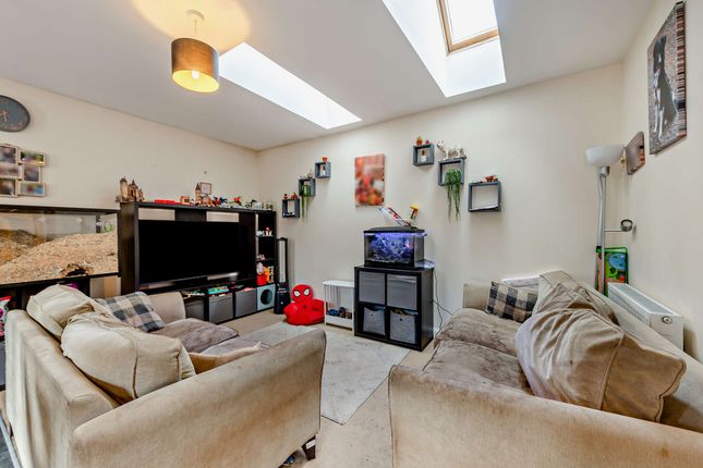 13, Underhay Close, Dawlish photo 4