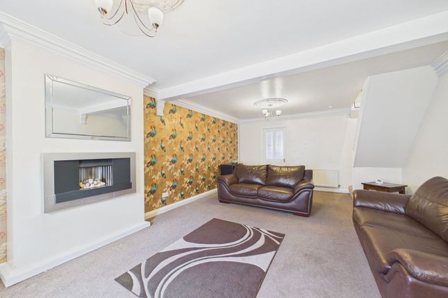 8 Dalzell Street, Moor Row photo 2