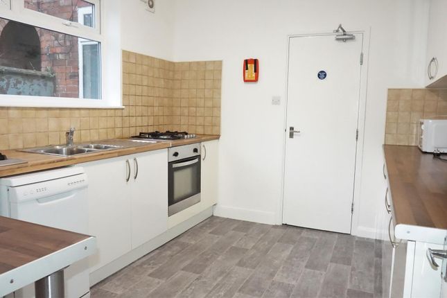 Shared accommodation to rent in Grafton Street, Hull