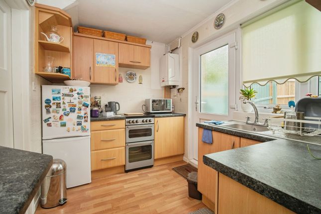 20, Sutton Road, Weymouth photo 4