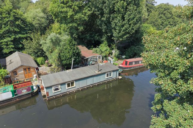 Merrydown Benbow Moorings Benbow Waye, Uxbridge photo 3