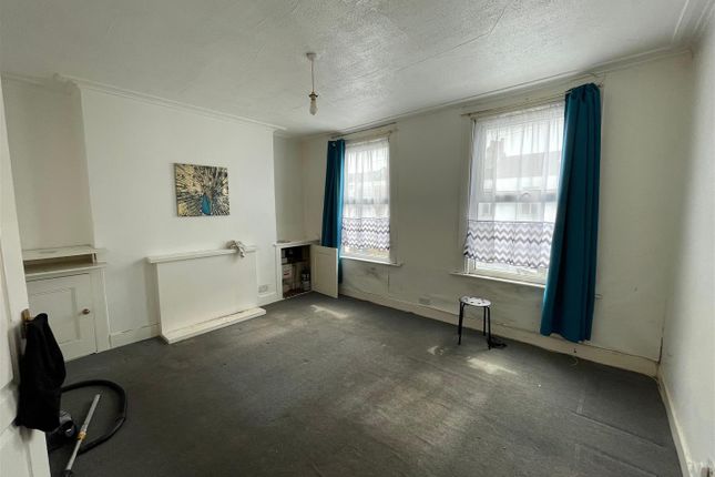 6A, Edwin Street, Gravesend photo 2