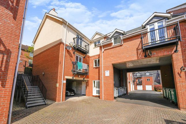 2 bed flat for sale in Pembroke House, Mill Street, Evesham, Worcestershire WR11