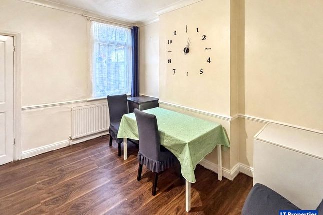 37 Naseby Road, Luton photo 4