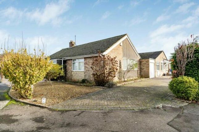 Detached bungalow to rent in Kidlington, Oxfordshire