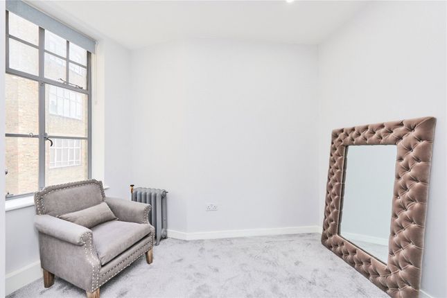 Flat to rent in Maida Vale, London