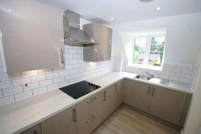 Apartment 23, Wessex Lodge, Bagshot photo 4
