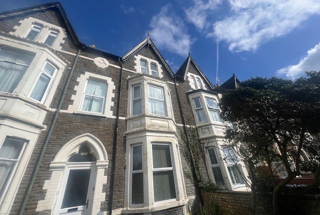 Flat to rent in Kings Road, Pontcanna, Cardiff