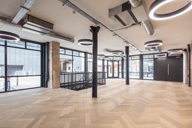 Office to let in Crinan Street, London