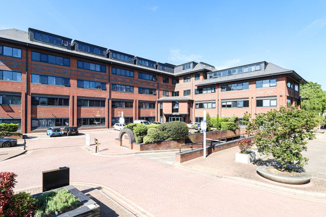 1-bed flat on Abbott House, Everard Close, St Albans, £265,000