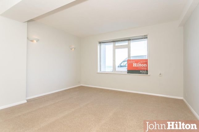32 Highcliff Court, High Street, Brighton photo 3