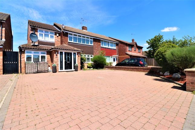 Thumbnail Semi-detached house to rent in Hinksey Close, Langley, Slough