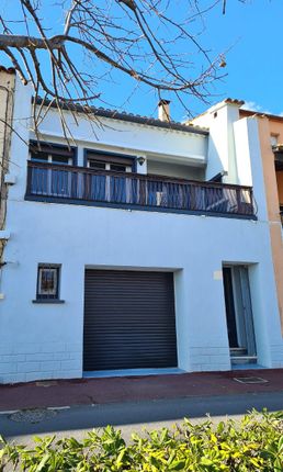 Property for sale in Agde, Languedoc-Roussillon, 34300, France