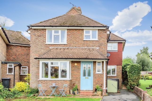 Thumbnail Detached house for sale in Meadow Close, Milford, Godalming