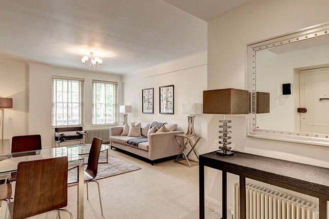 26 Pelham Court, 145, Fulham Road, London photo 2
