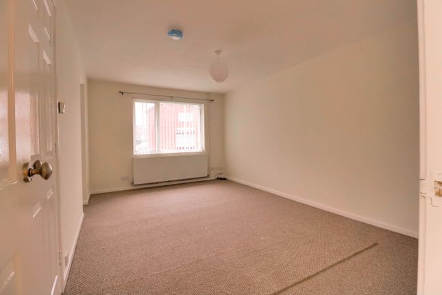 41, Heatherbrook Road, Leicester photo 5