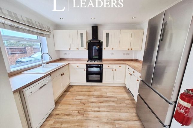 12, Abbotsmeads, Chester photo 4