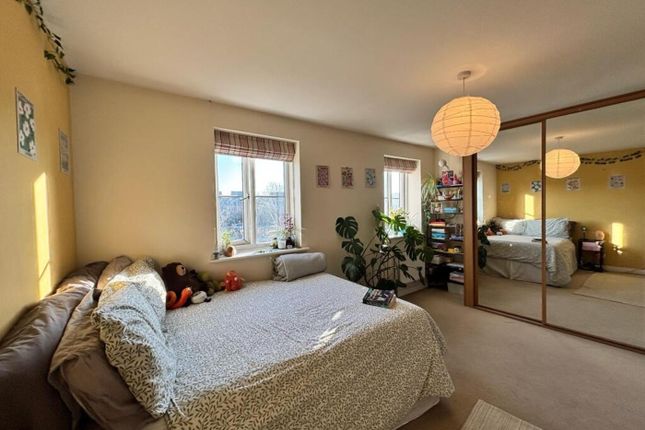 Spacious Double Bedroom Featuring Large Windows Th...