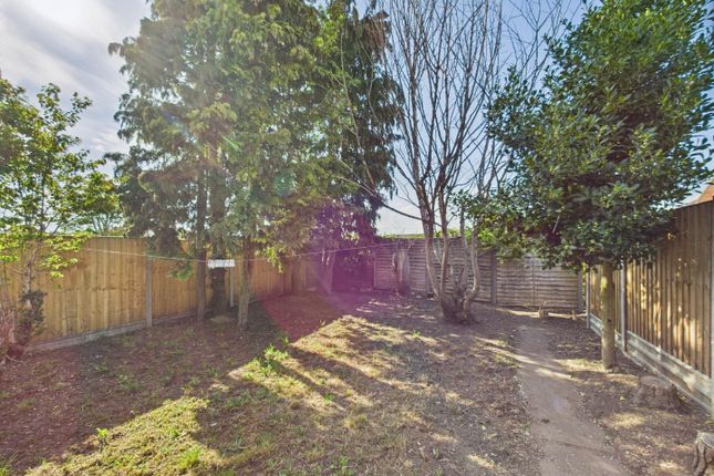8, Chestnut Road, Lincoln photo 4